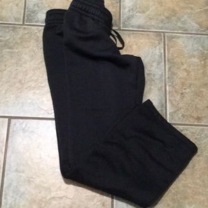 Under armour cold gear size medium